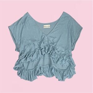 Urban Outfitters flowy ruffle top - size M